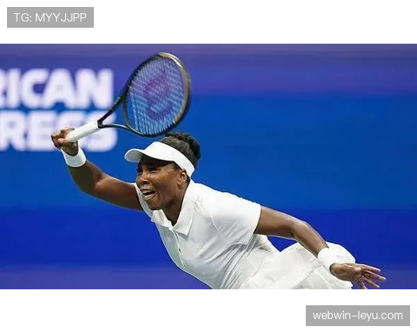 维纳斯·威廉姆斯还在打？43岁穿高定打温网，自律到连喝水都掐秒