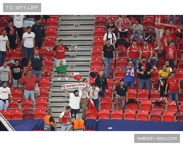 塞维利亚：保级压力持续，近期表现对赛季走势形成制约